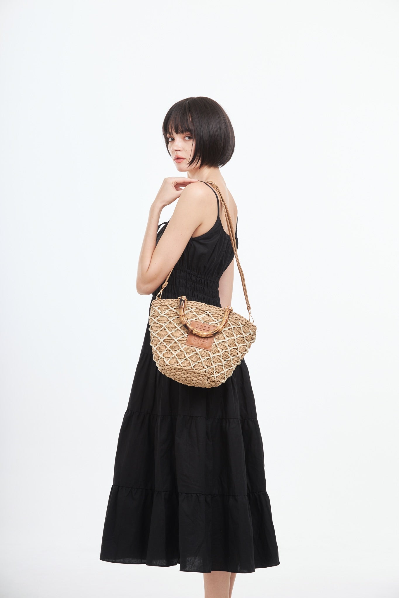 Everyday Earth – Straw Bag With Wood Handle – Brown