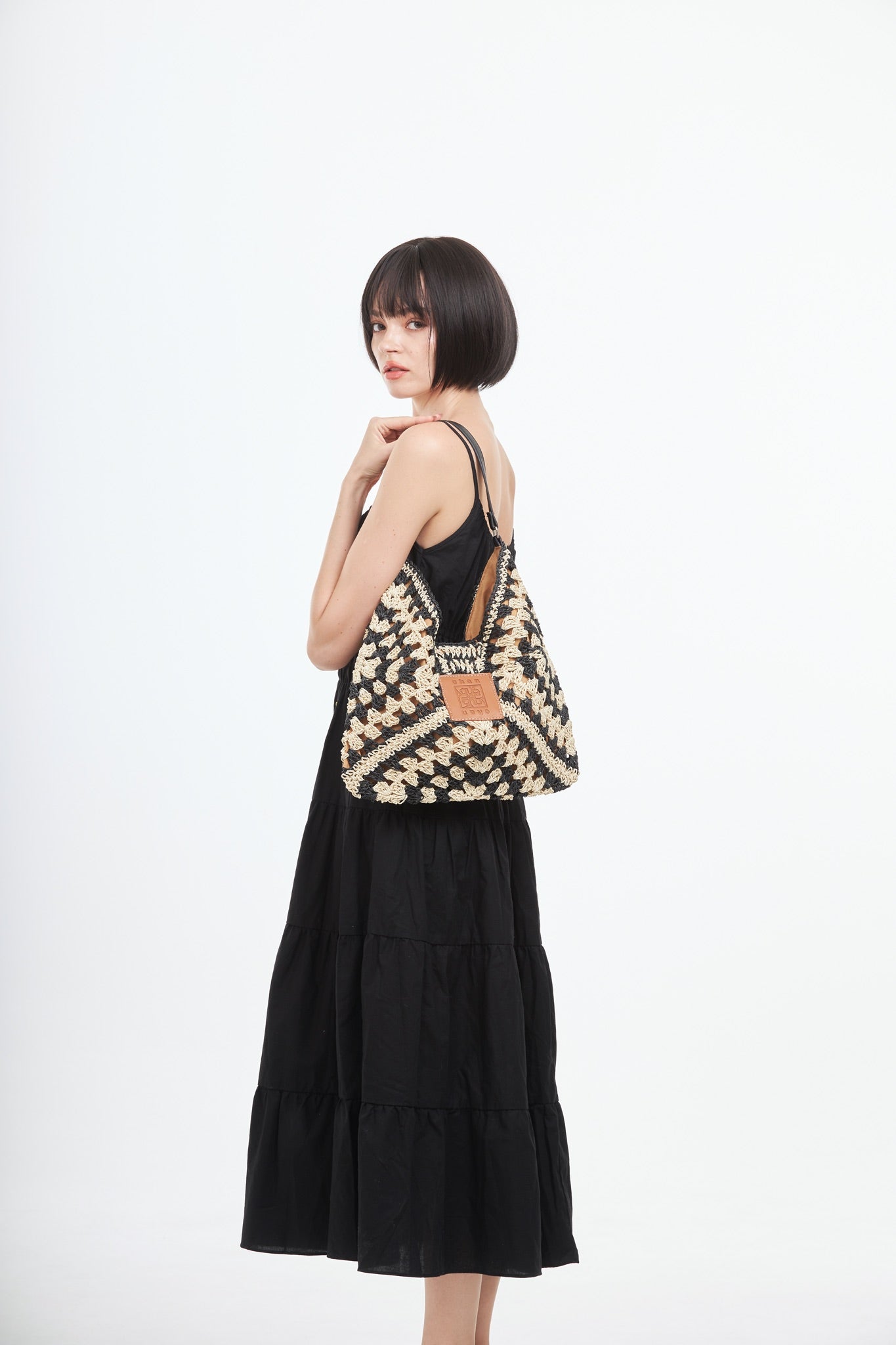 Everyday Earth – Woven Tote Bag – Black Brown