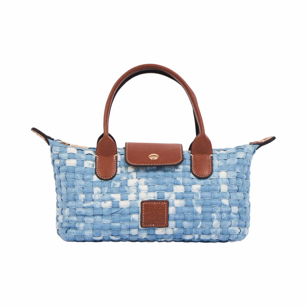 Midnight Weave – Woven Shoulder Bag M – Light Denim