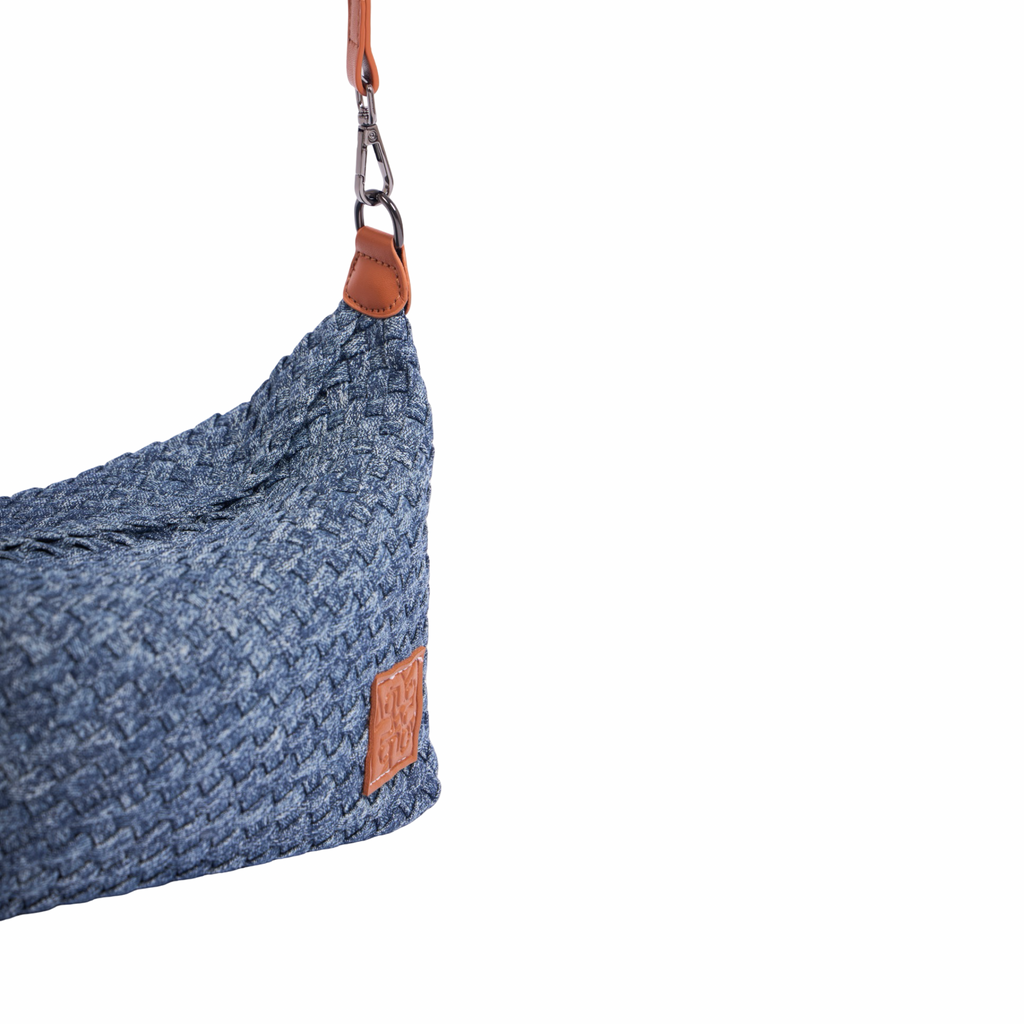 Signature Weave – Denim Hobo – Deep Fade