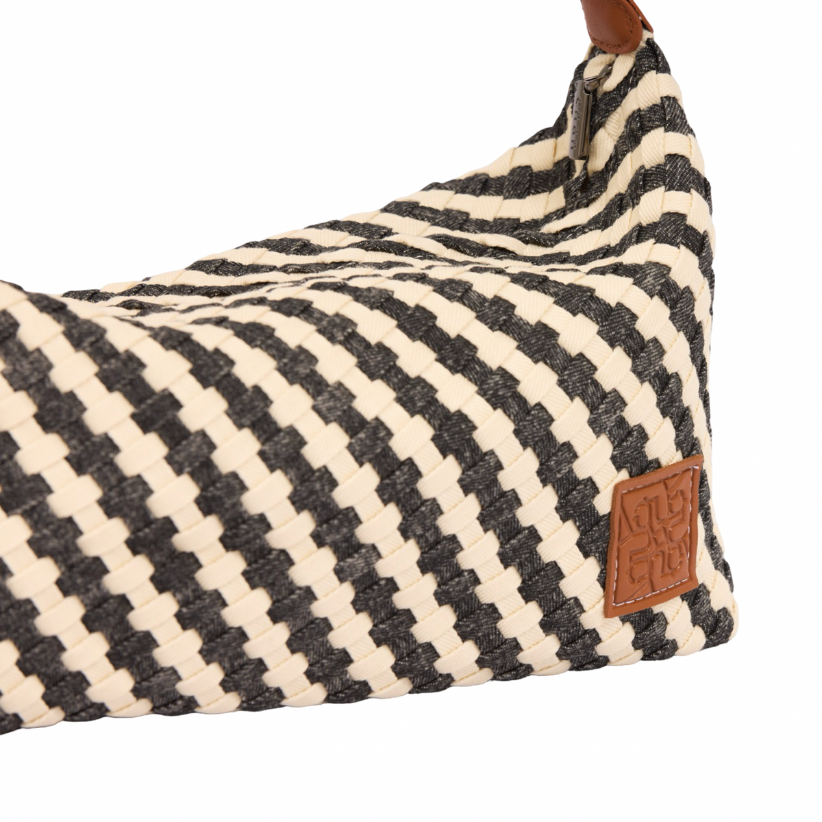 Signature Weave – Denim Hobo – Black/White
