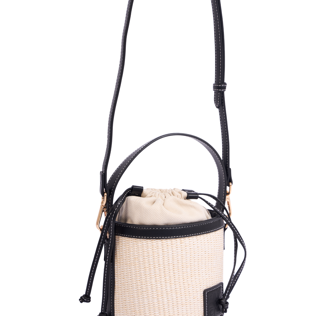 Artisan Vovage – Bucket Bag – Black