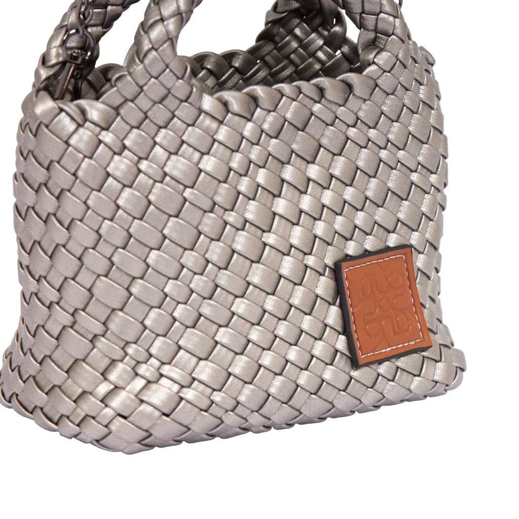 Signature Weave – Hobo Crossbody Bag S – Silver