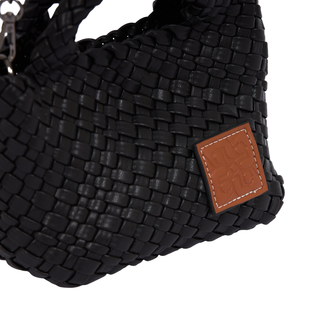 Signature Weave – Hobo Crossbody Bag S – Black