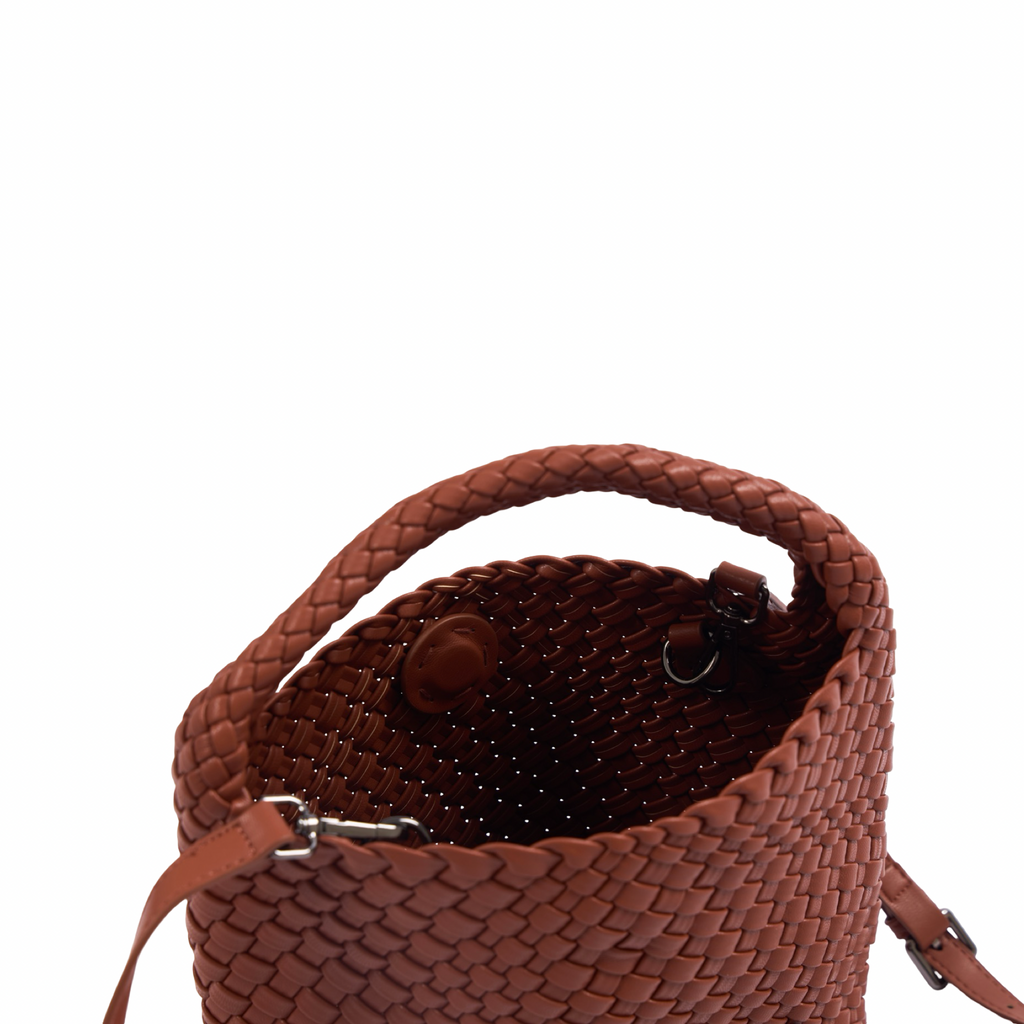 Signature Weave – Hobo Bag M – Cinnamon Brown