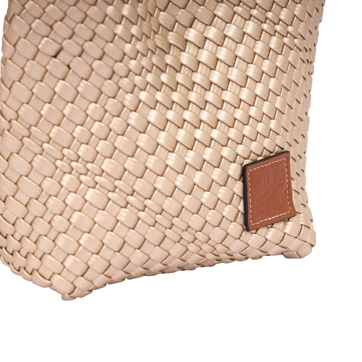 Signature Weave – Hobo Bag M – Gold