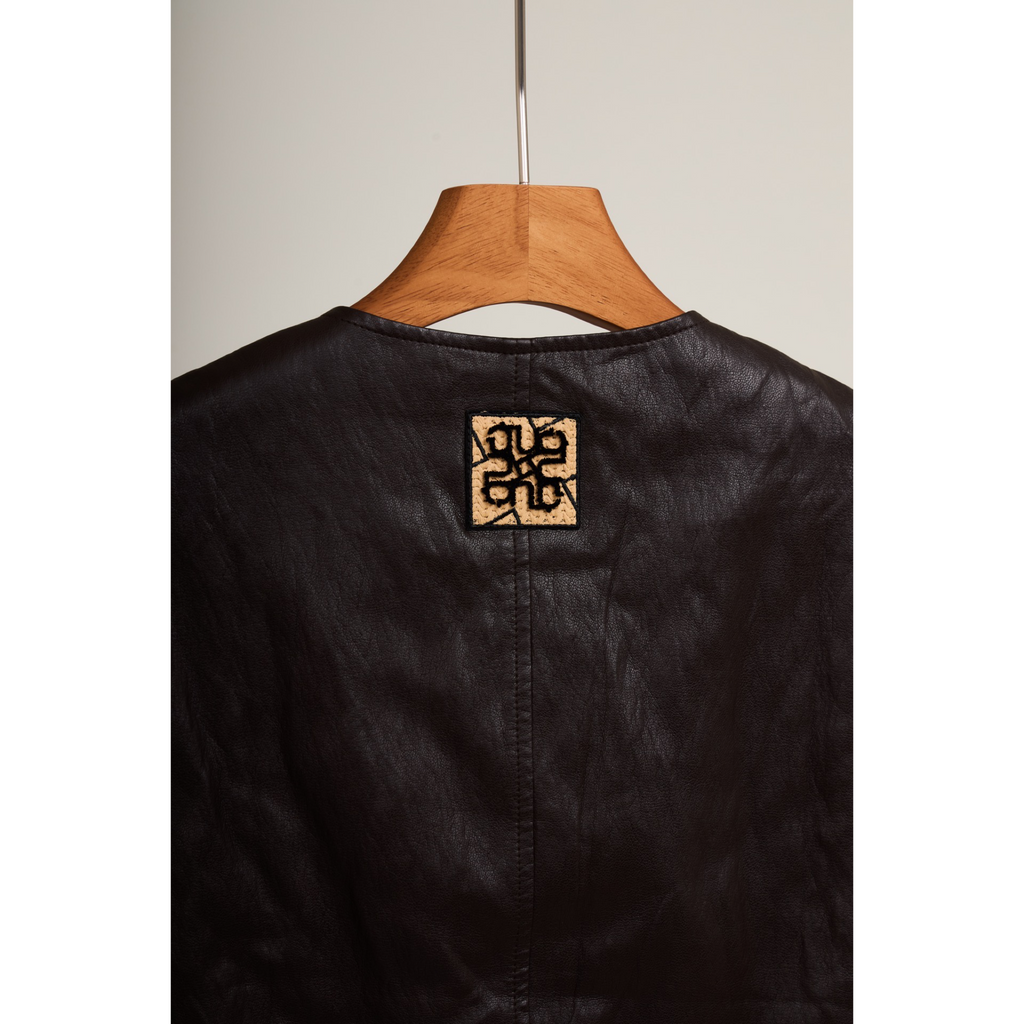 Coated Vest – Black