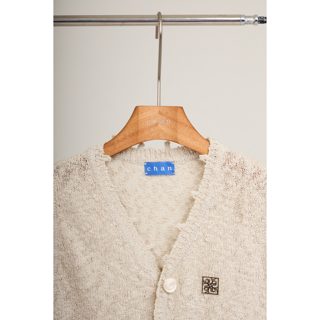 Sleeveless Knit Top – Beige
