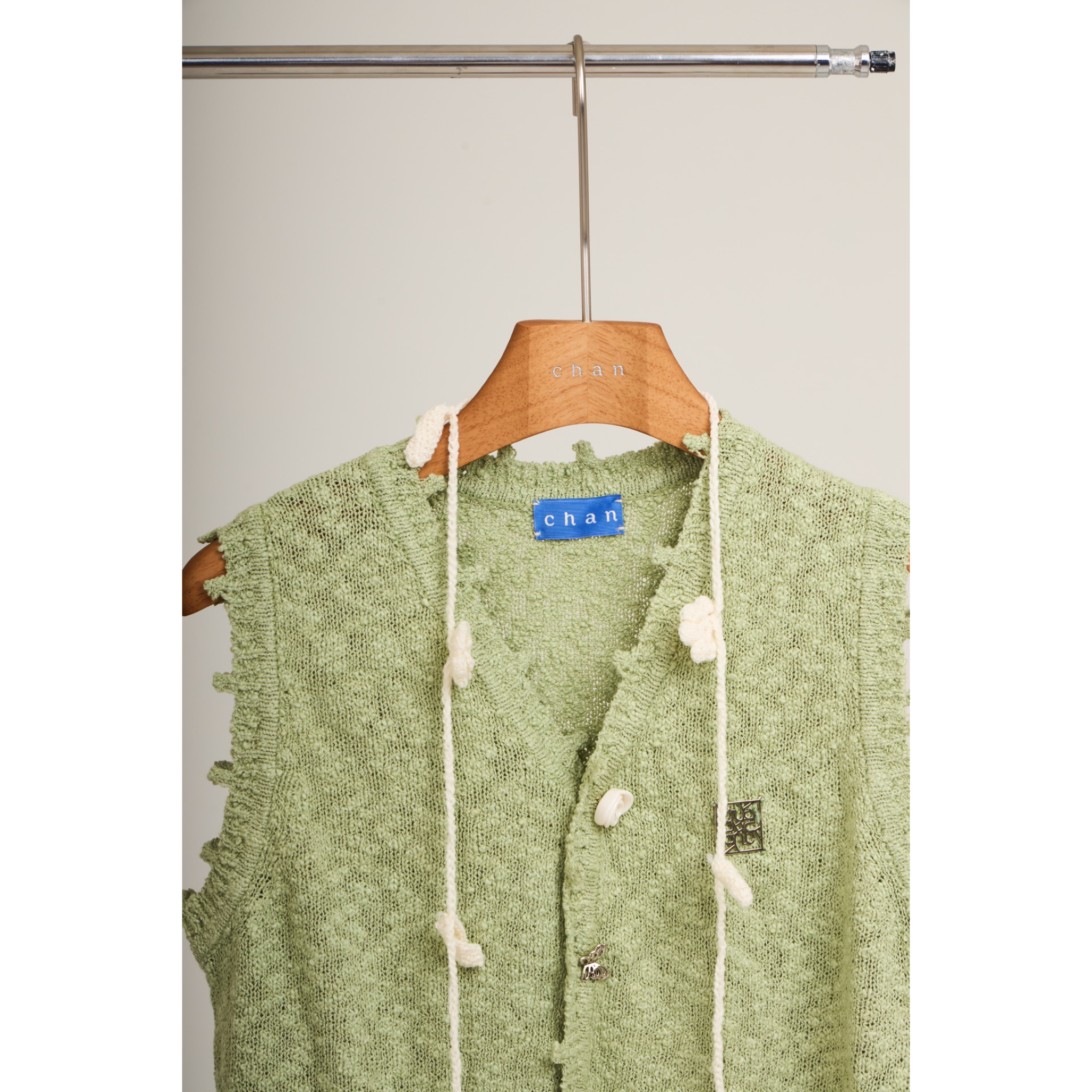 Sleeveless Knit Top – Green