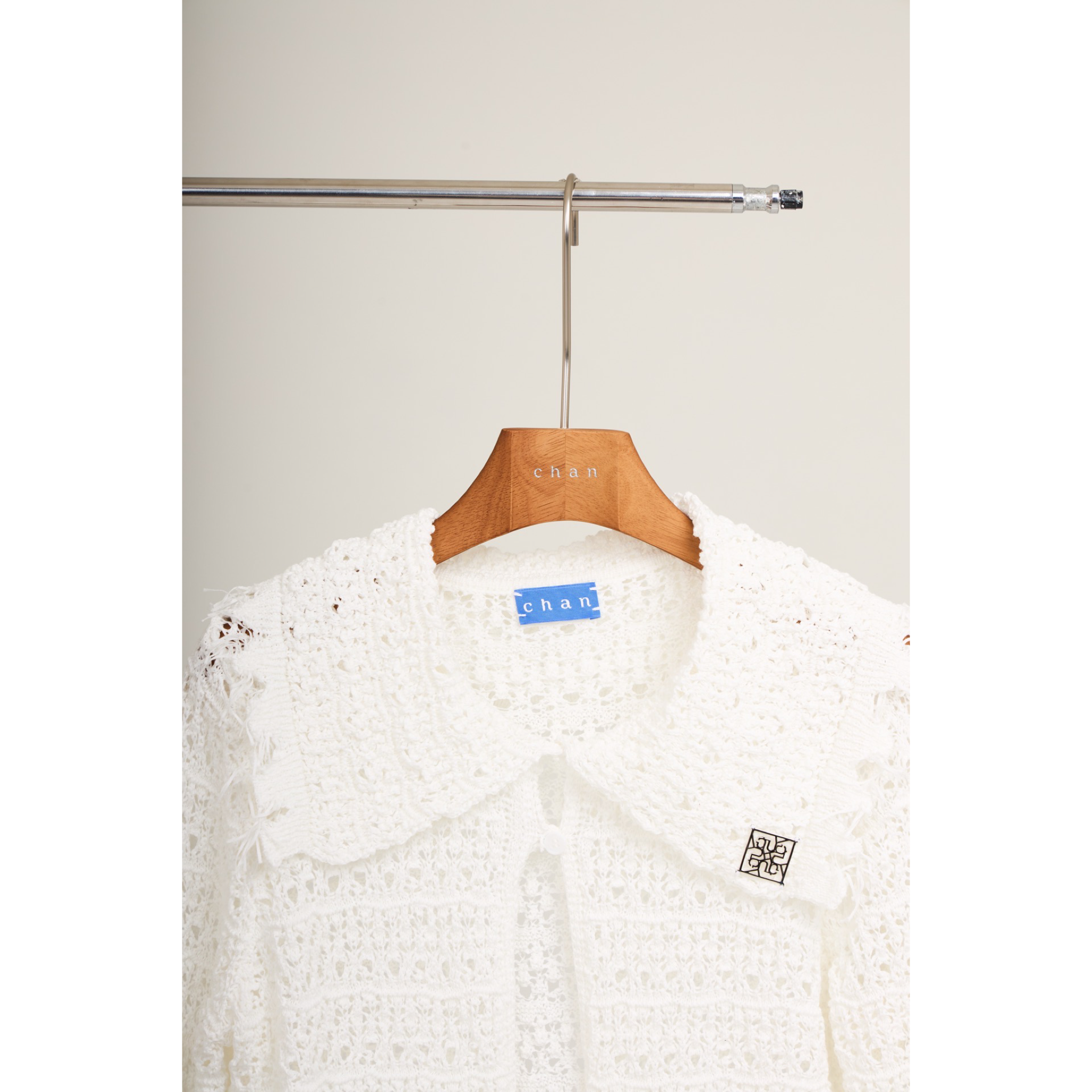 Lace Petal Collar Shirt – White