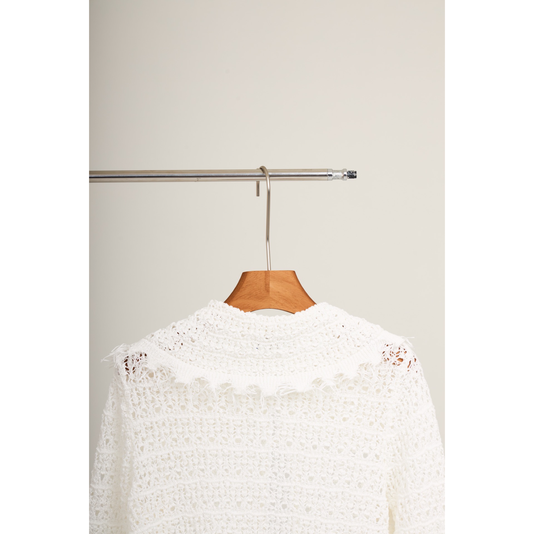 Lace Petal Collar Shirt – White