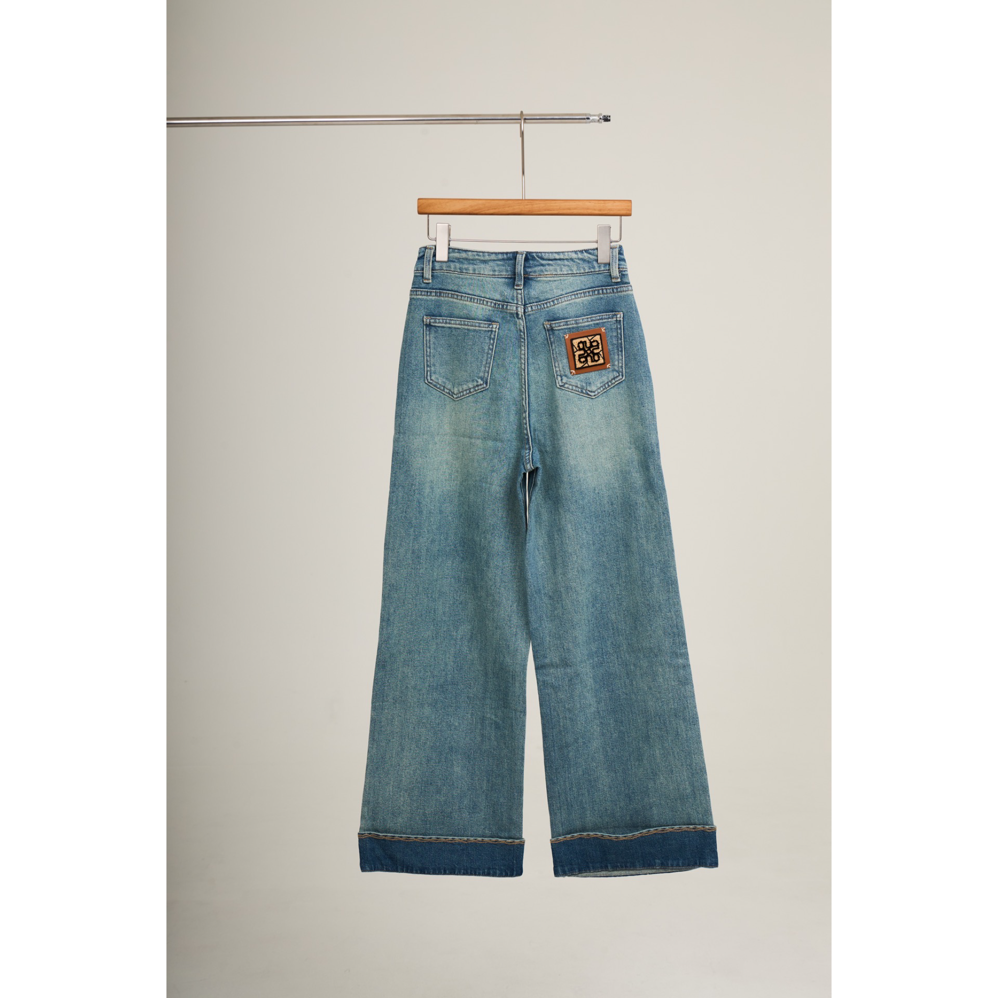 Folded Hem Straight Jeans