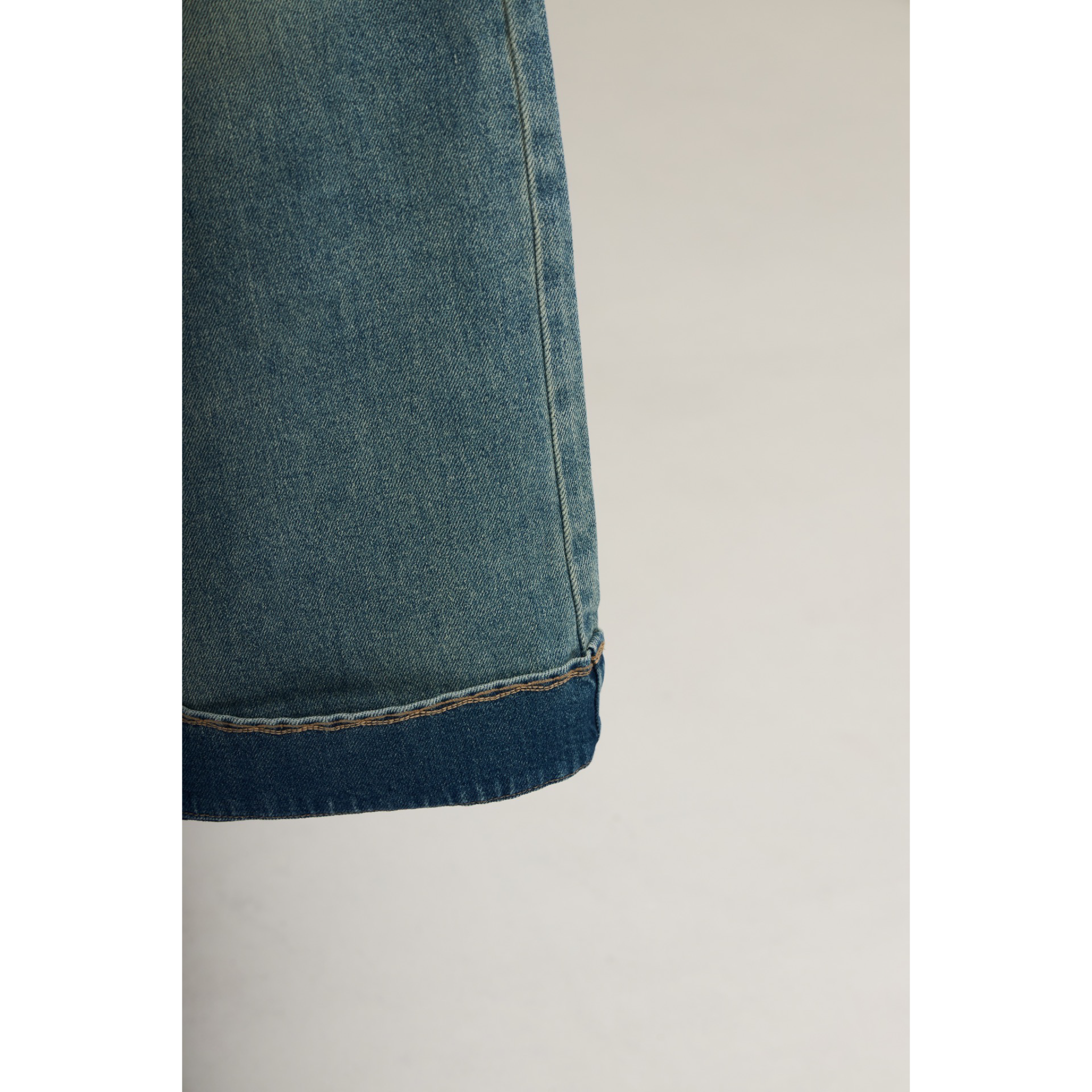 Folded Hem Straight Jeans