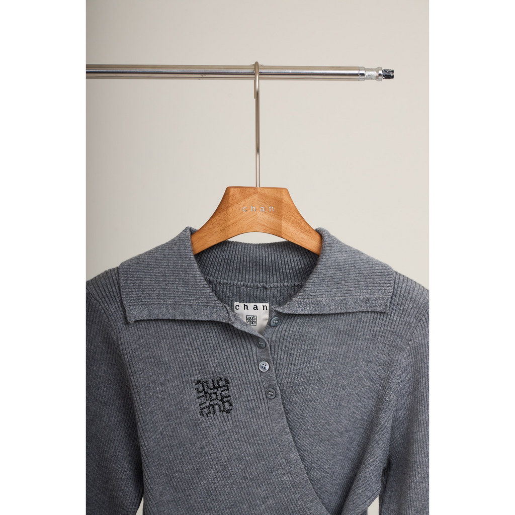 Knit Asymmetric Button Top – Grey