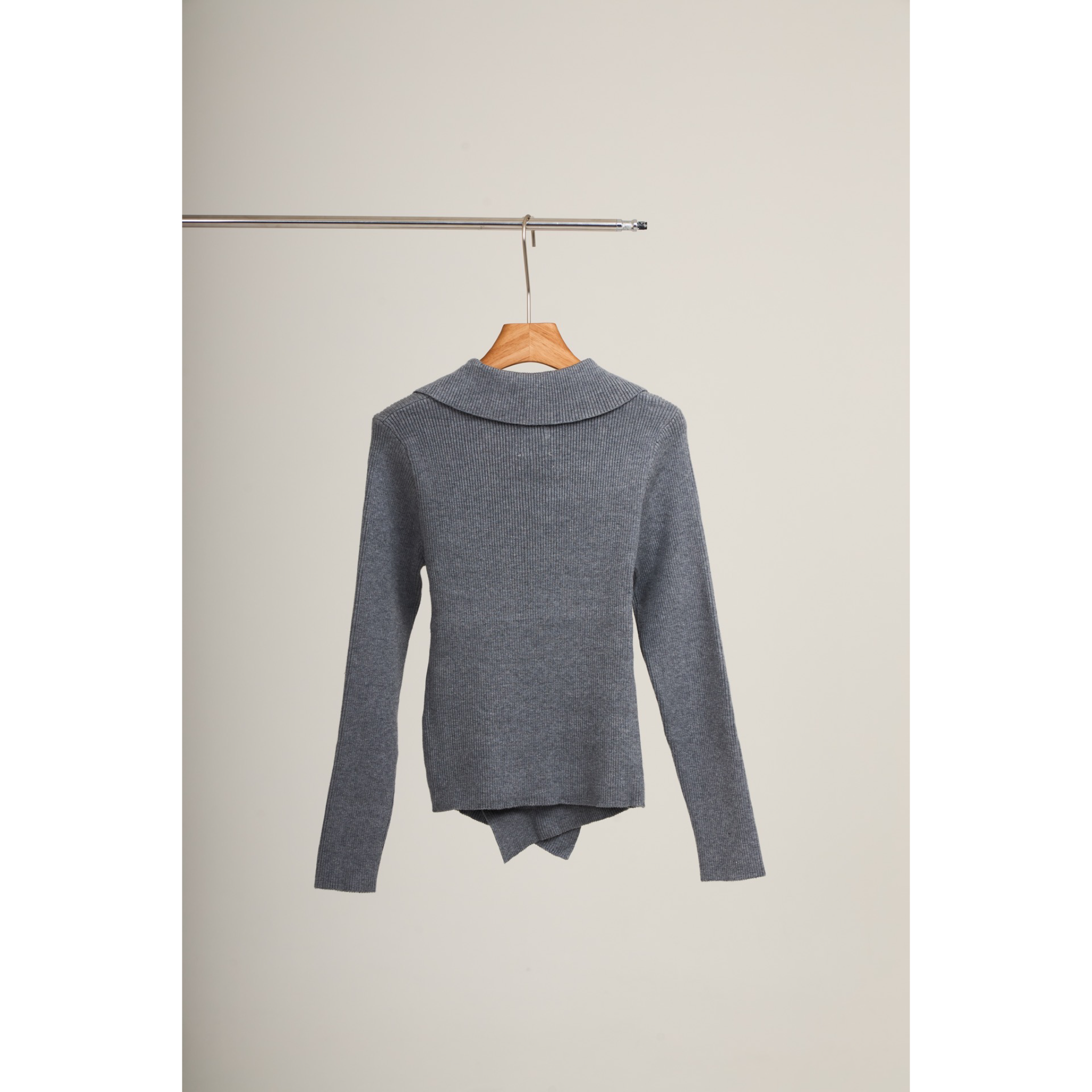 Knit Asymmetric Button Top – Grey