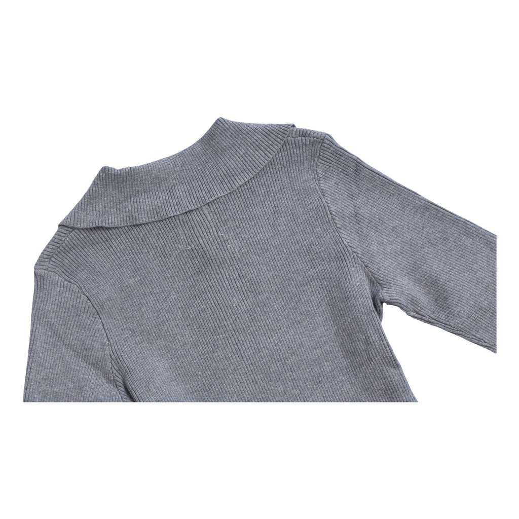 Knit Asymmetric Button Top – Grey