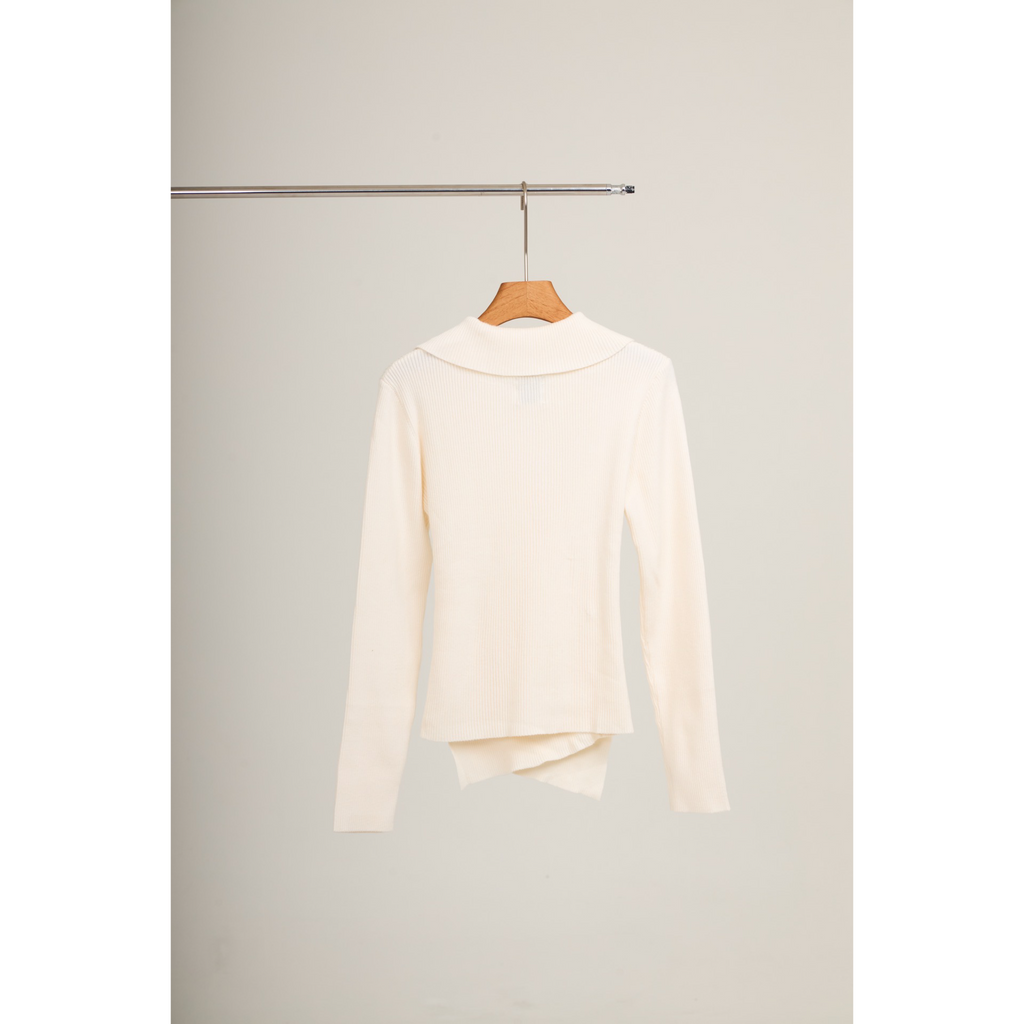 Knit Asymmetric Button Top – Beige