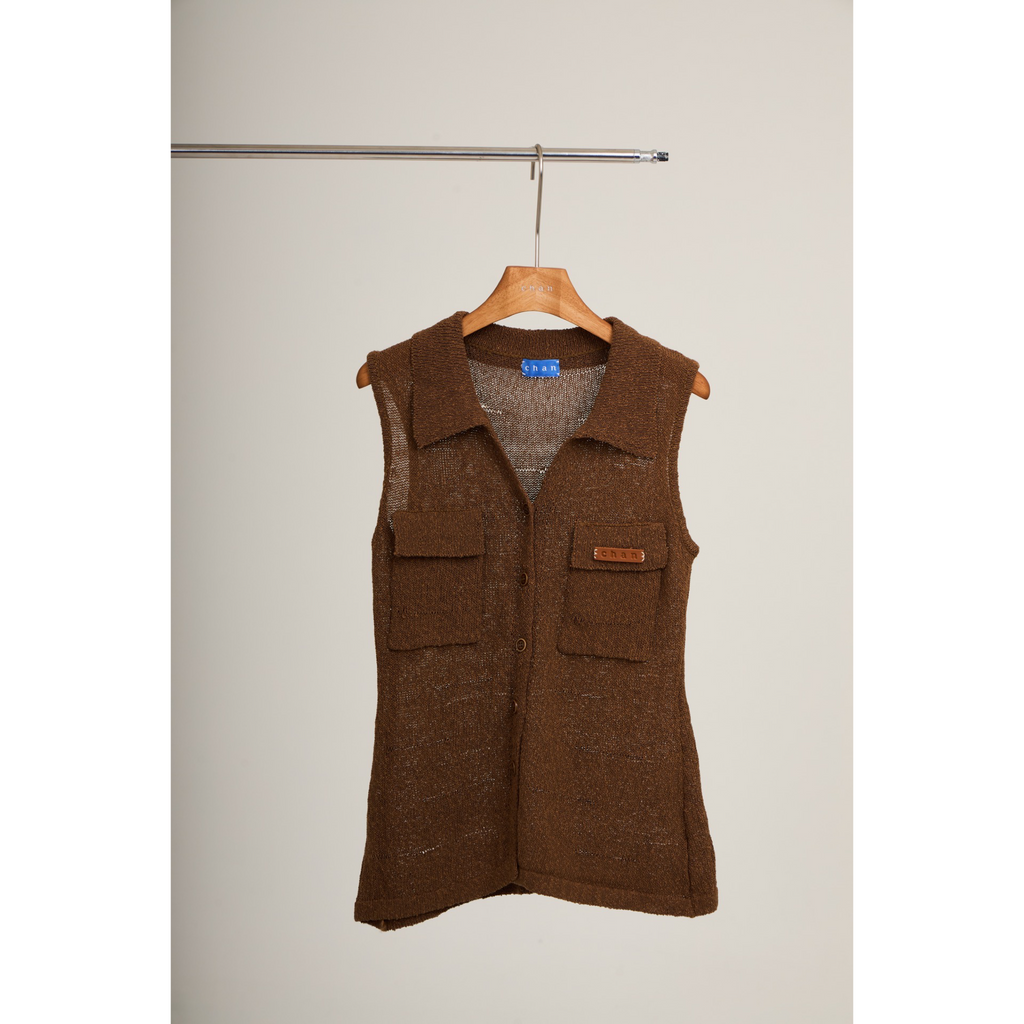 Sleeveless Knit Button Vest – Brown