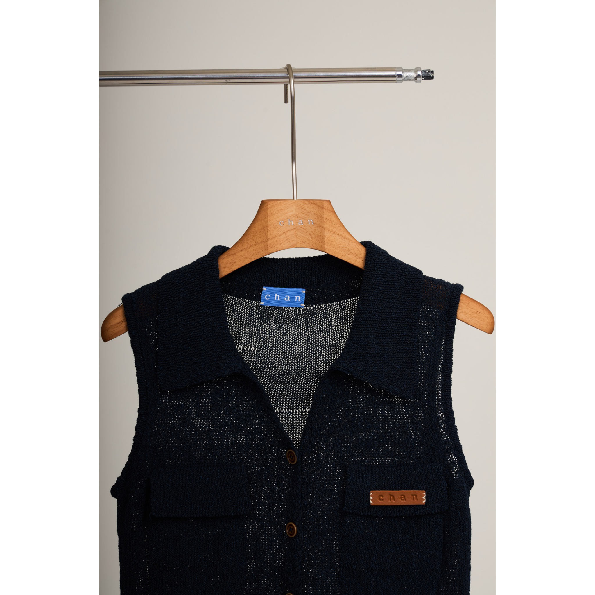 Sleeveless Knit Button Vest – Navy