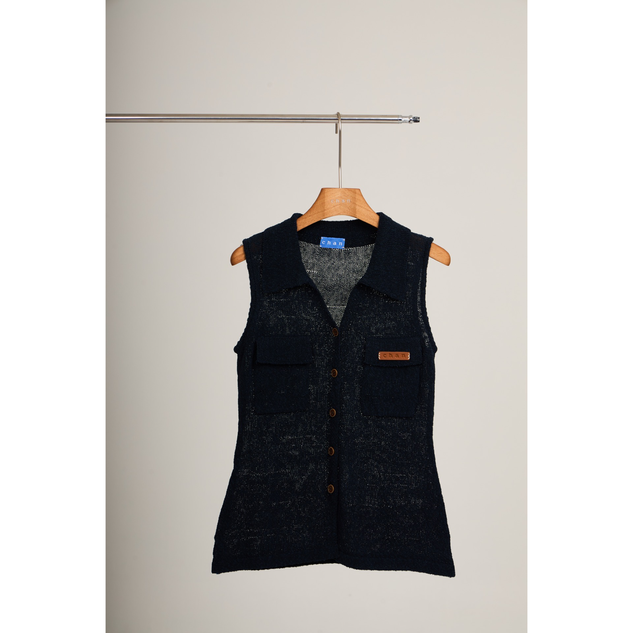 Sleeveless Knit Button Vest – Navy