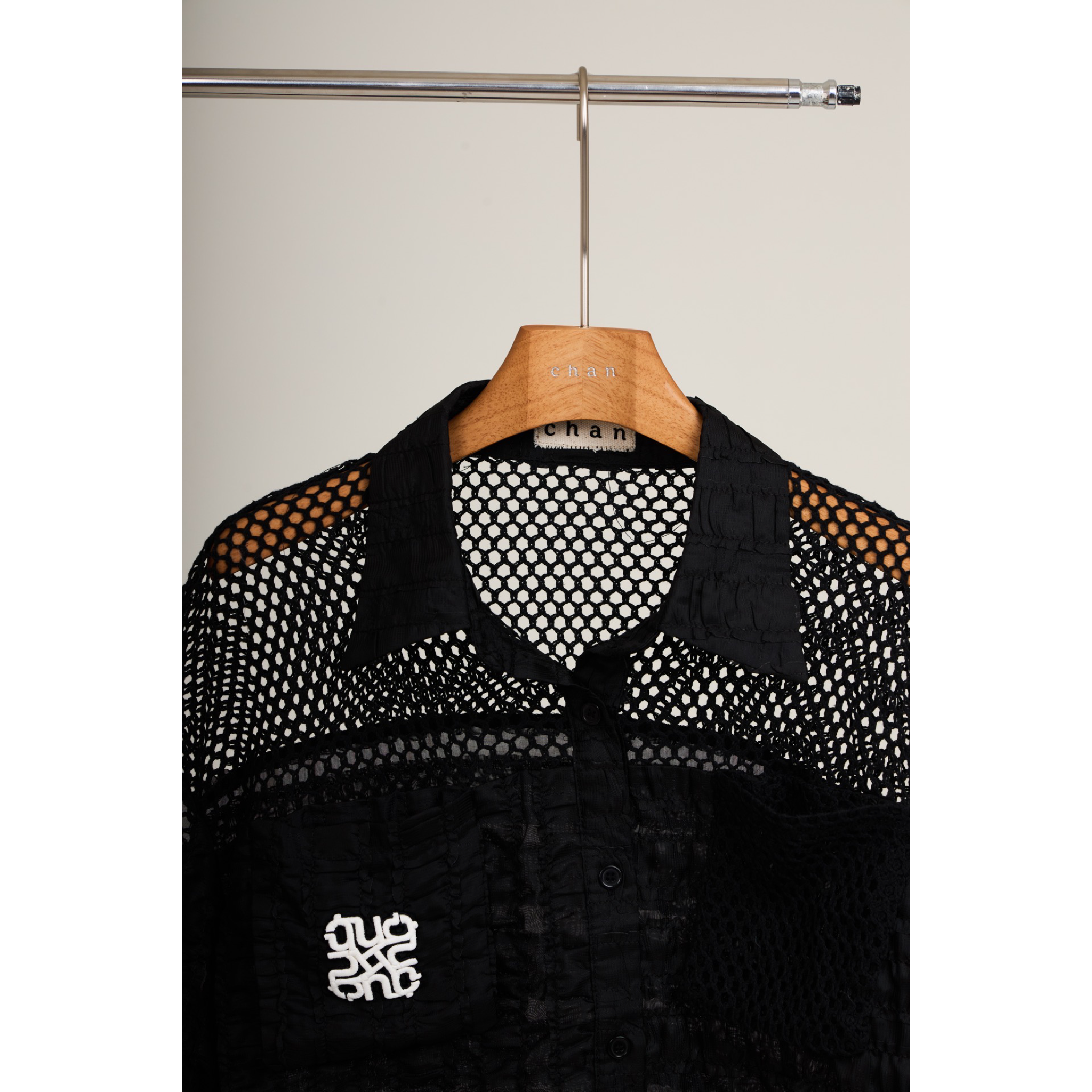 Knit Panel Crop Shirt – Black