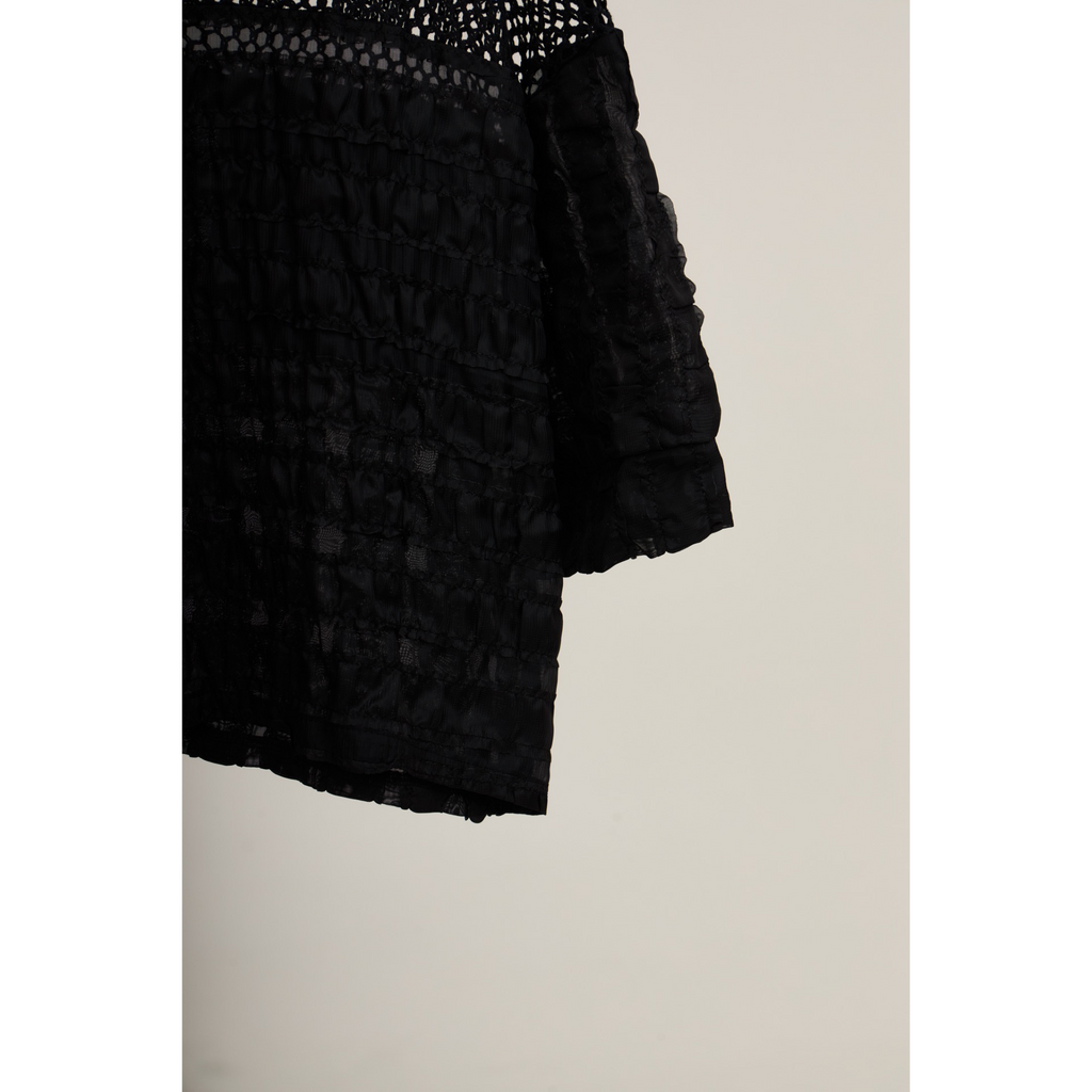 Knit Panel Crop Shirt – Black