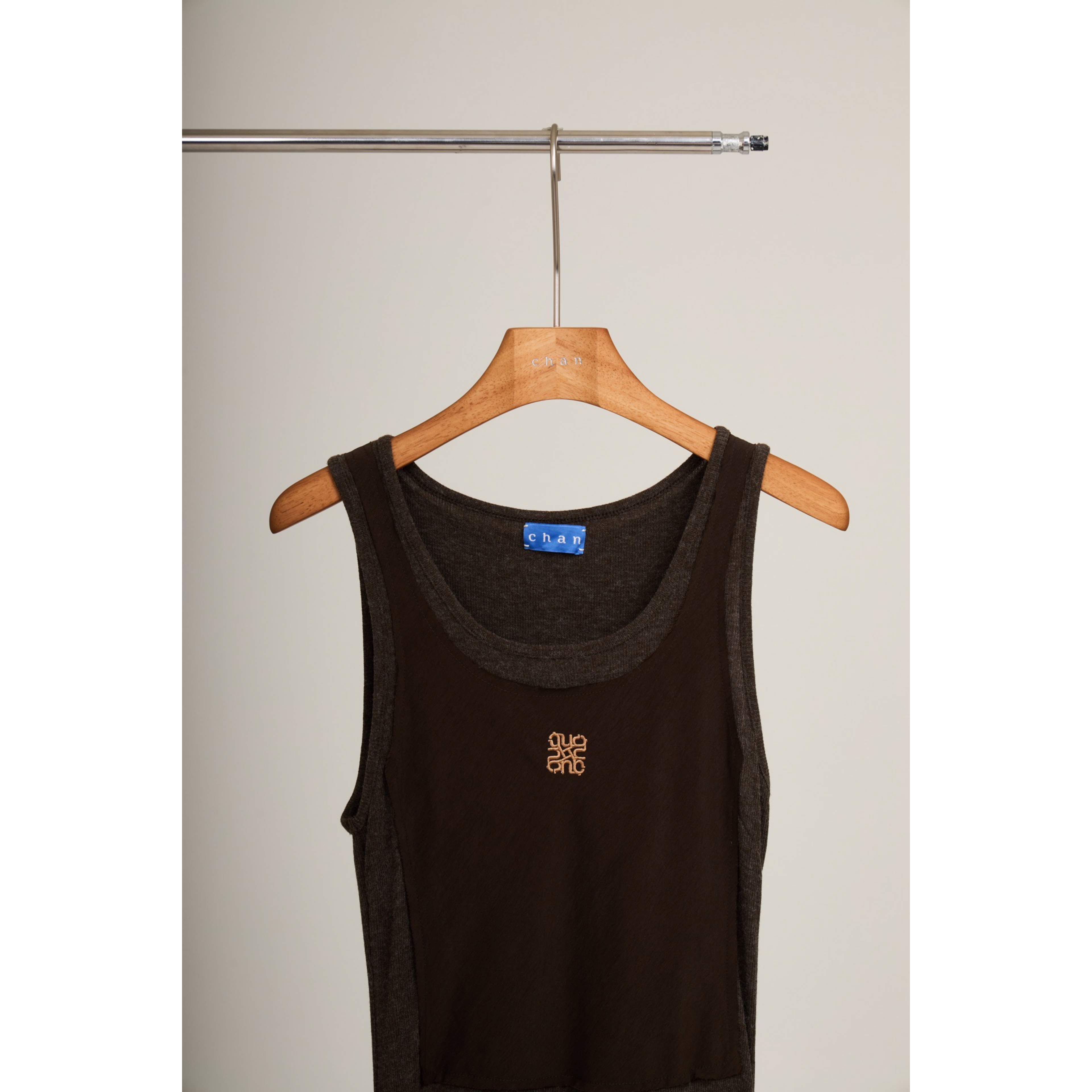 Sleeveless Maxi Dress – Brown