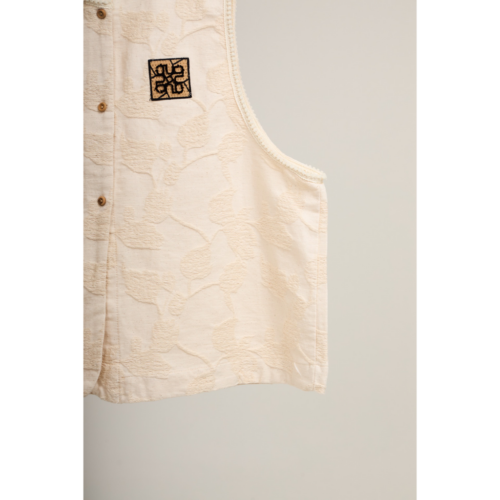 Embossed Sleeveless Vest – Black