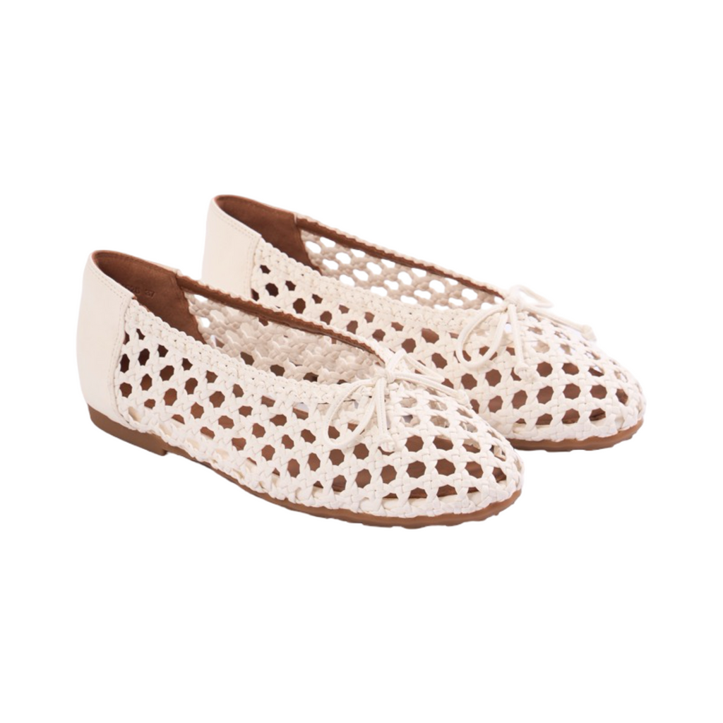 Chan Journey – Roma Handmade Woven Calfskin Flats – Snow