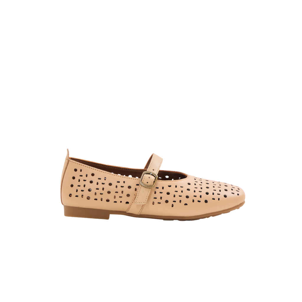 Journey – Siena Calfskin Mary Jane Flats – Milk Tea