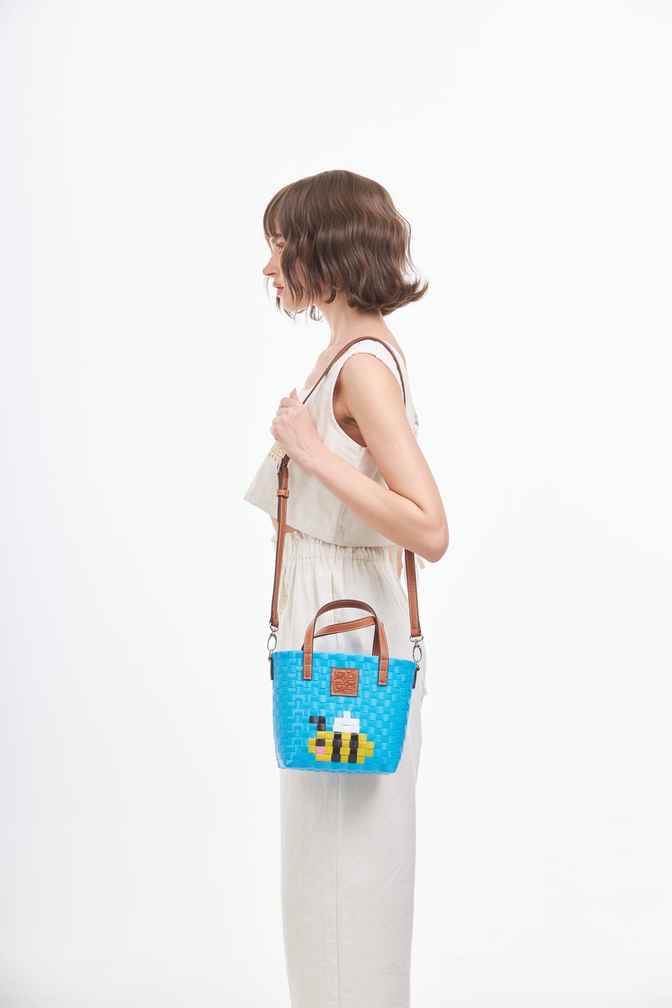 Animal Basket Bag With Strap Bee S - Blue