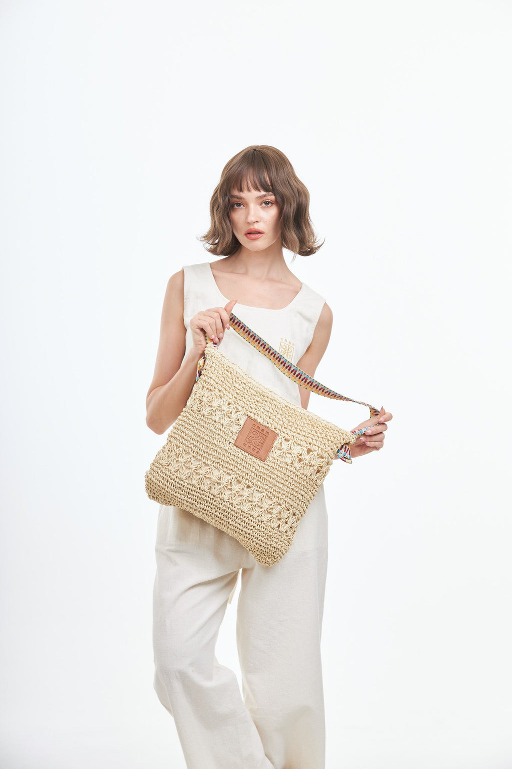 Everyday Earth – Straw Bag With Rainbow Strap – Beige