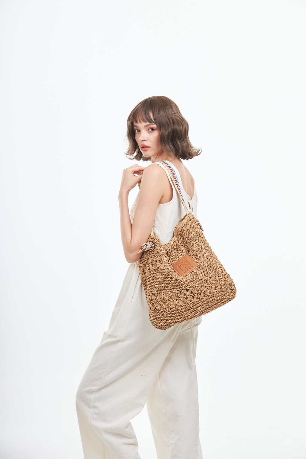 Everyday Earth – Straw Bag With Rainbow Strap – Brown