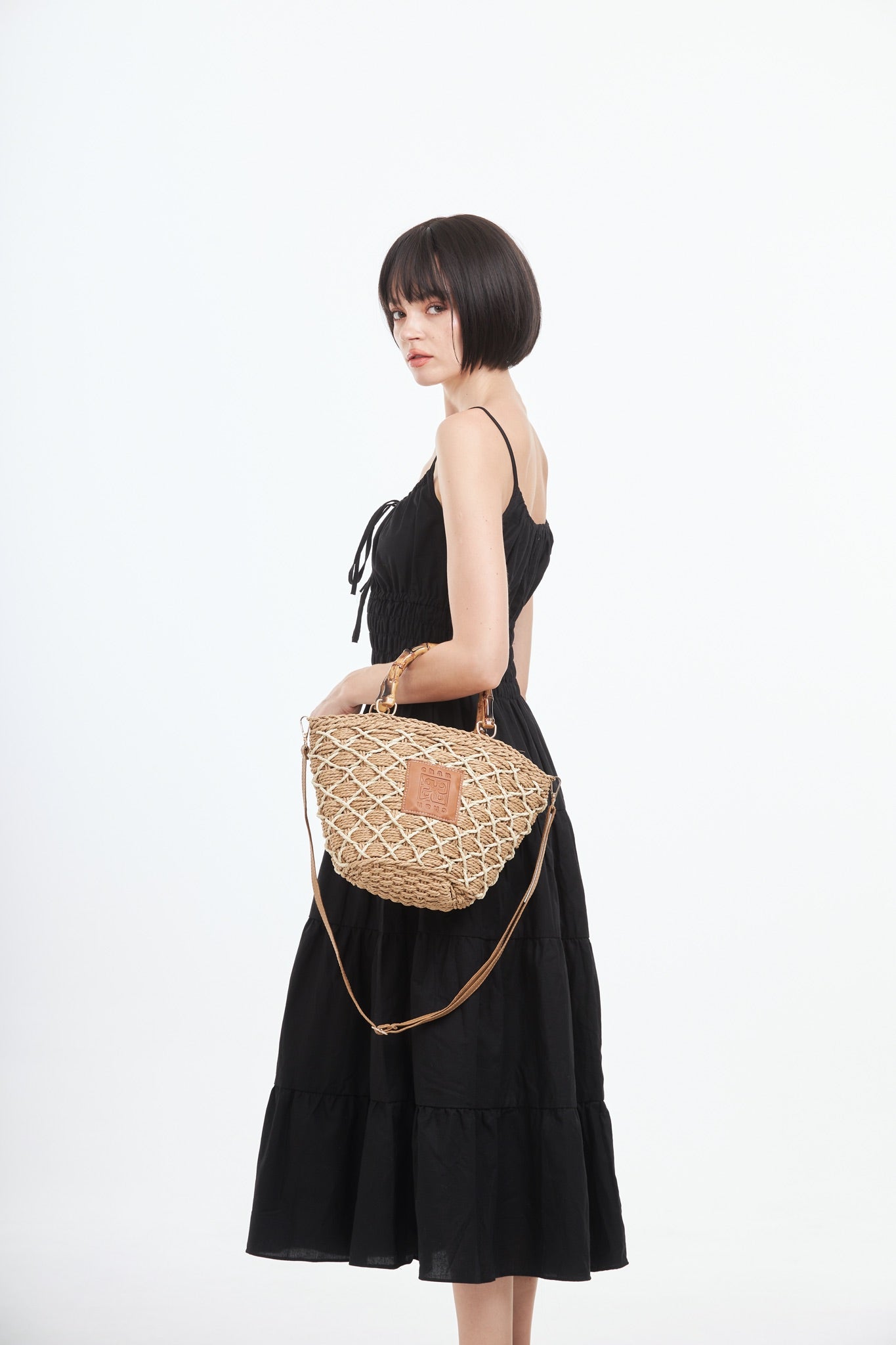 Everyday Earth – Straw Bag With Wood Handle – Brown